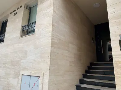 142 TRAVERTINO CLASS.30X60