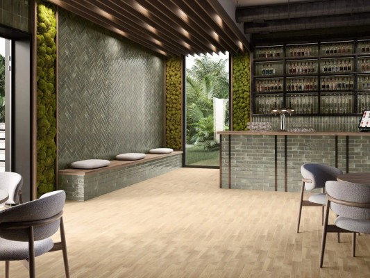 FOREST HAYA 7,5X30 0,5m2